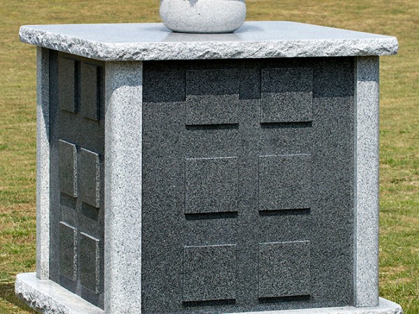 burlingham-memorial-solutions-products-columbaria-orchid-large